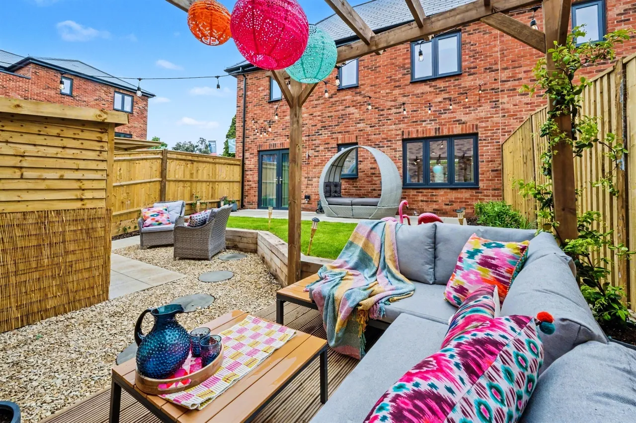 2 bed house for sale — The Lower Acre, Horton Heath, Eastleigh