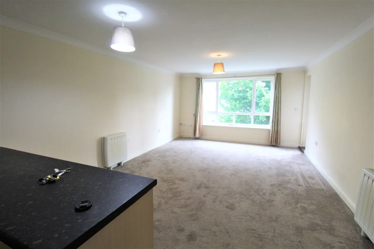 Anchor Court, Grays, Essex, RM17 6QN, photo 4
