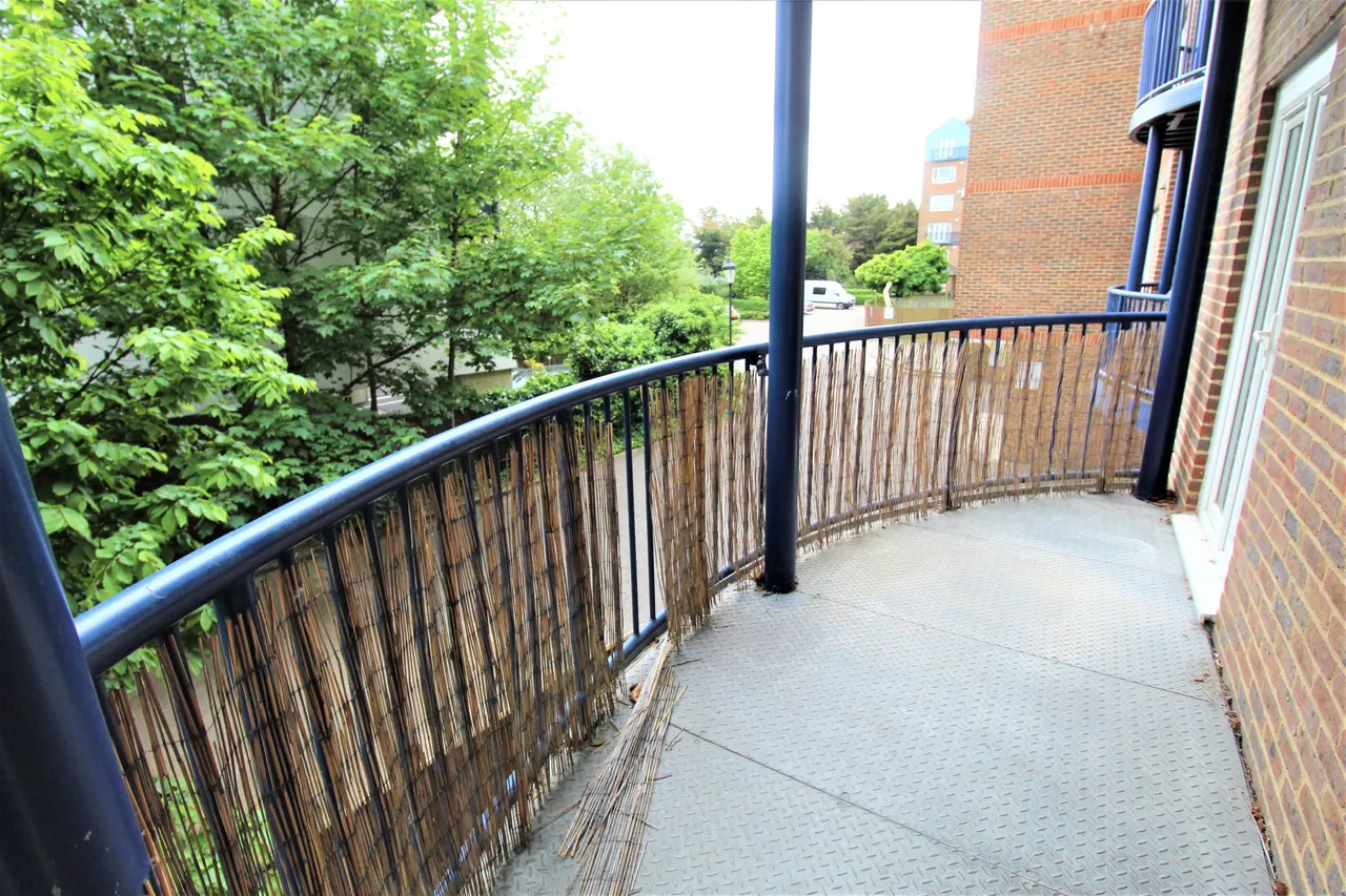 Anchor Court, Grays, Essex, RM17 6QN, photo 5