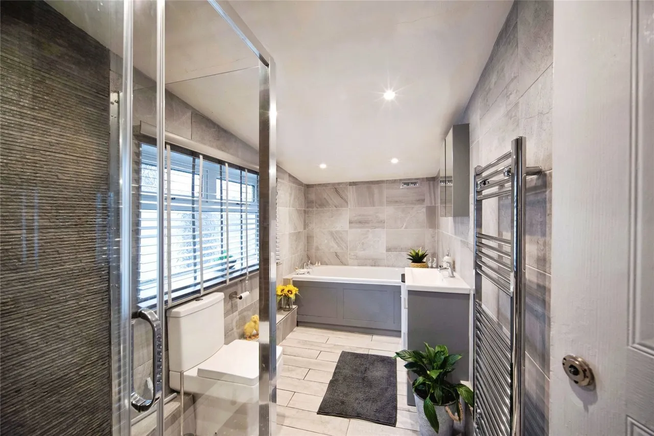 Granville Road, Sheerness, ME12, photo 13