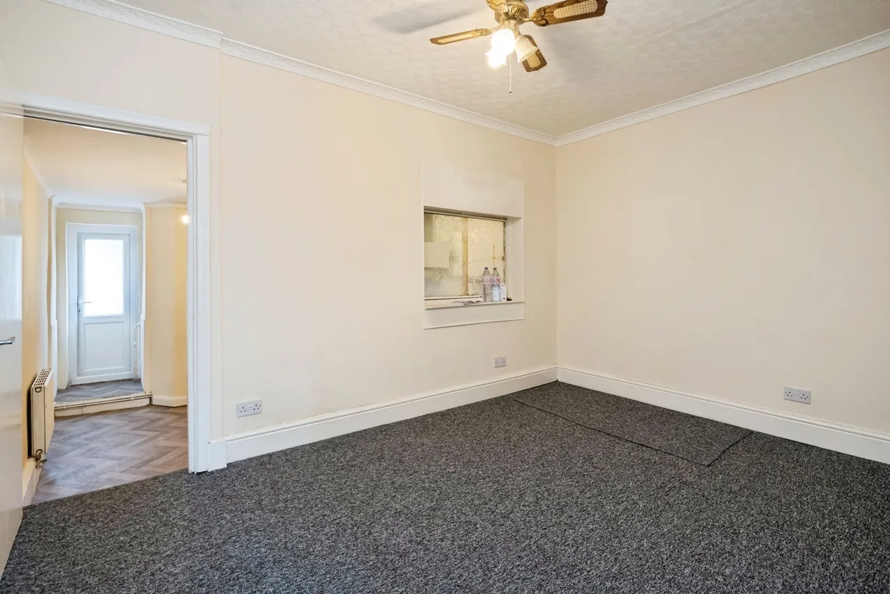 Herbert Street, London, E13, photo 10