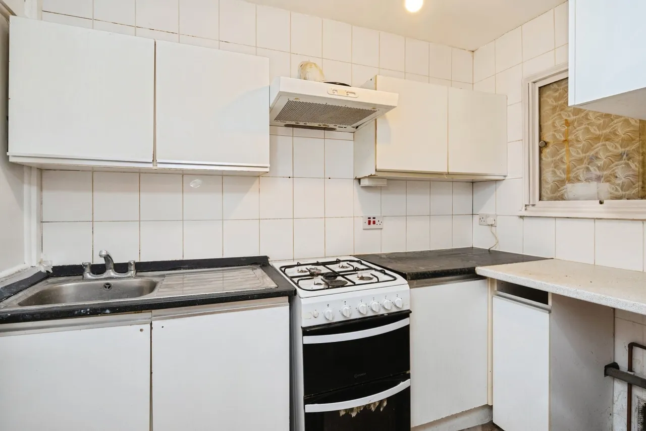 Herbert Street, London, E13, photo 6