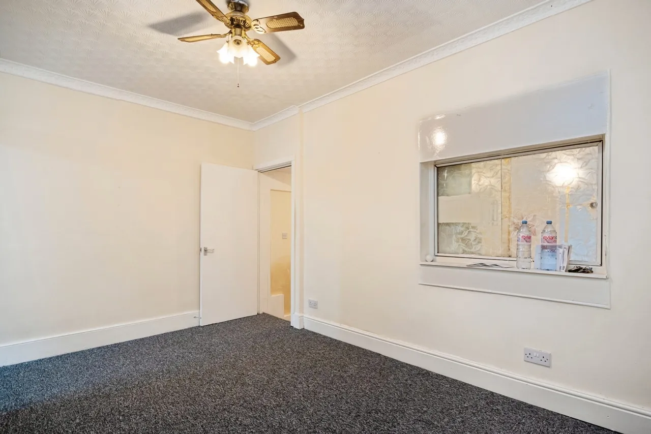 Herbert Street, London, E13, photo 11