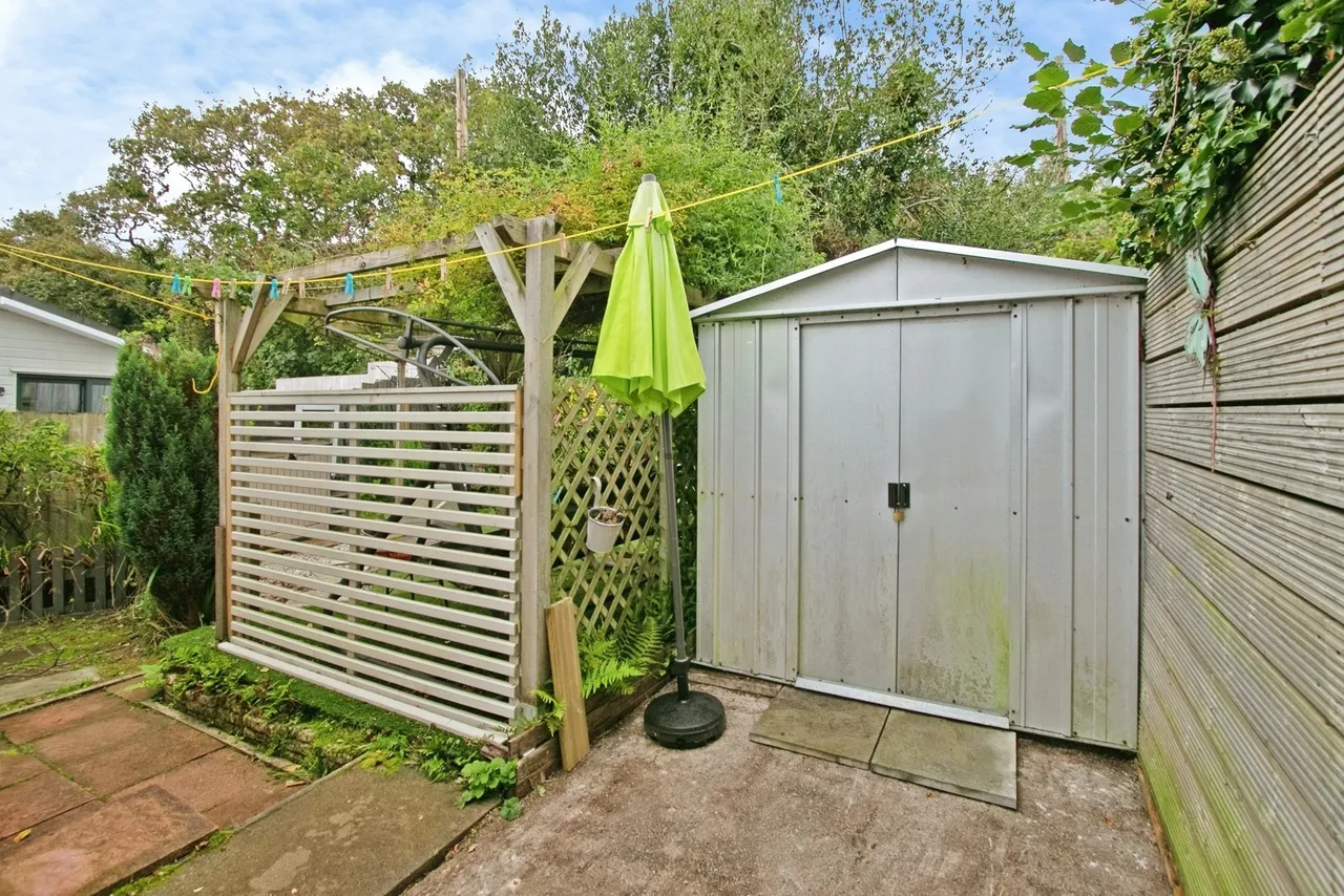 Site, Goldenbank, TR11, photo 18