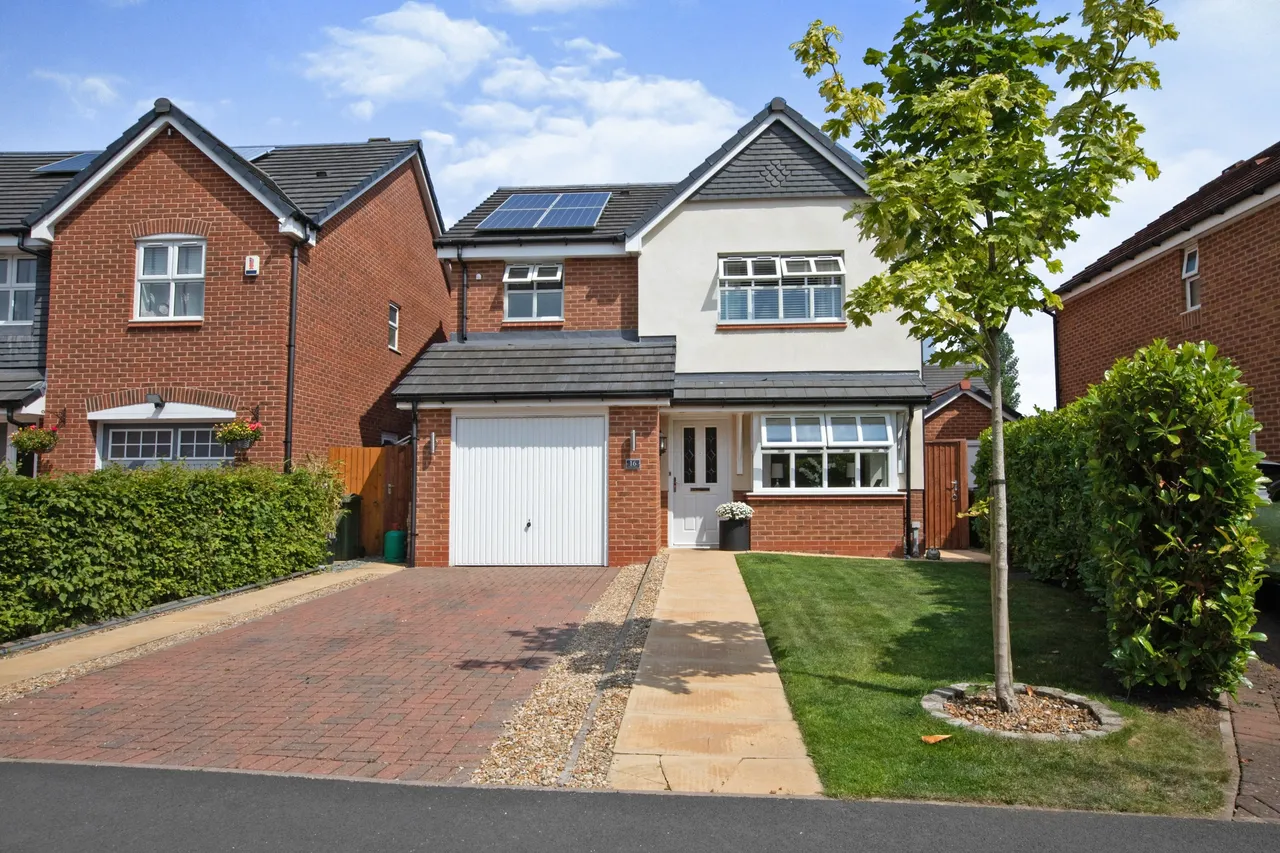 3 bed house for sale — Chantry Place, Coppull, Chorley, Lancashire, PR7