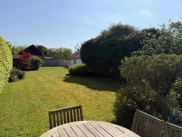 Park Avenue, Old Basing, RG24, photo 13