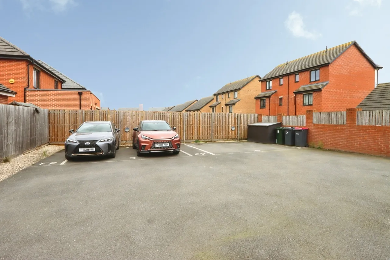 Brooks Drive, Waverley, Rotherham, South Yorkshire, S60, photo 19