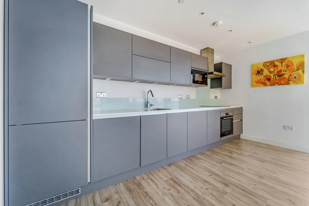 Bakery Walk, Greenford, UB6, photo 5
