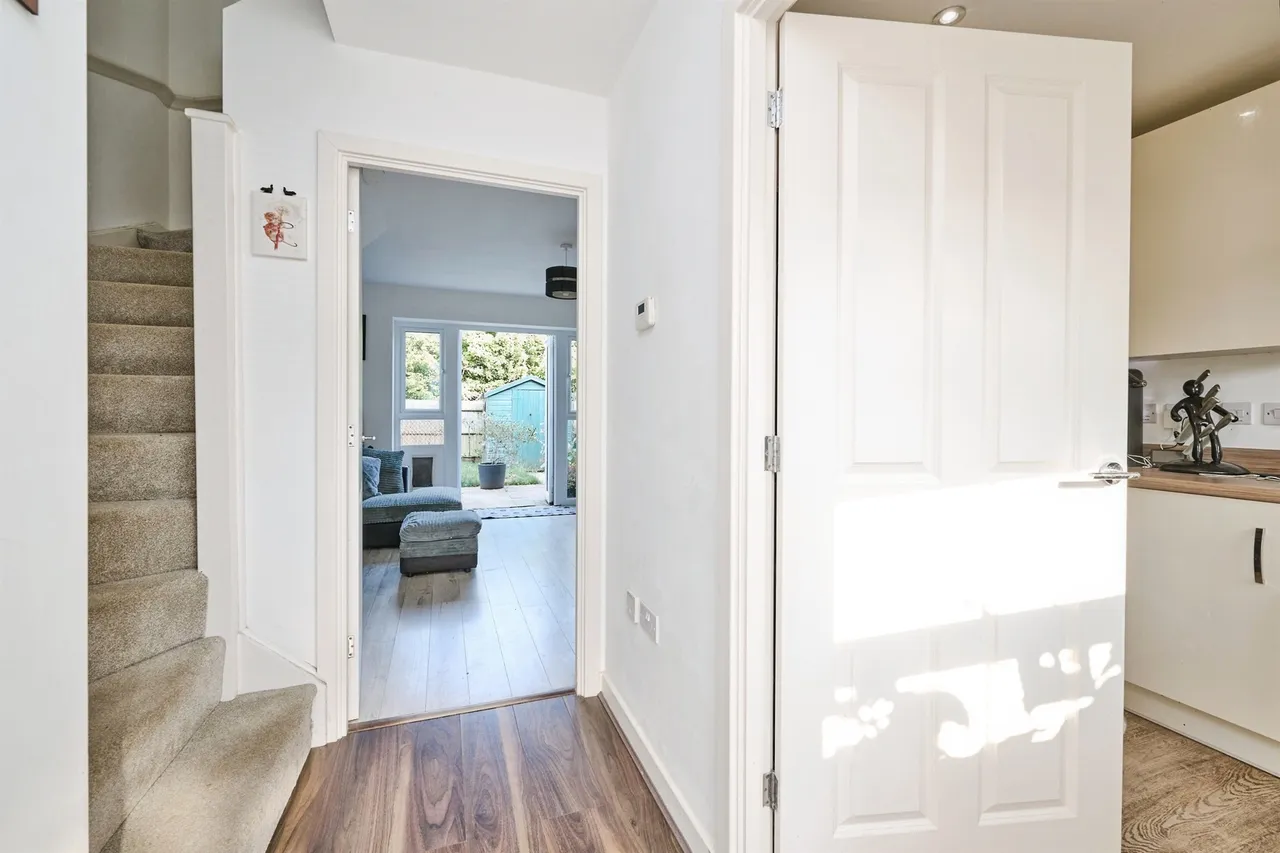 William Court Peterborough, PE8, photo 13