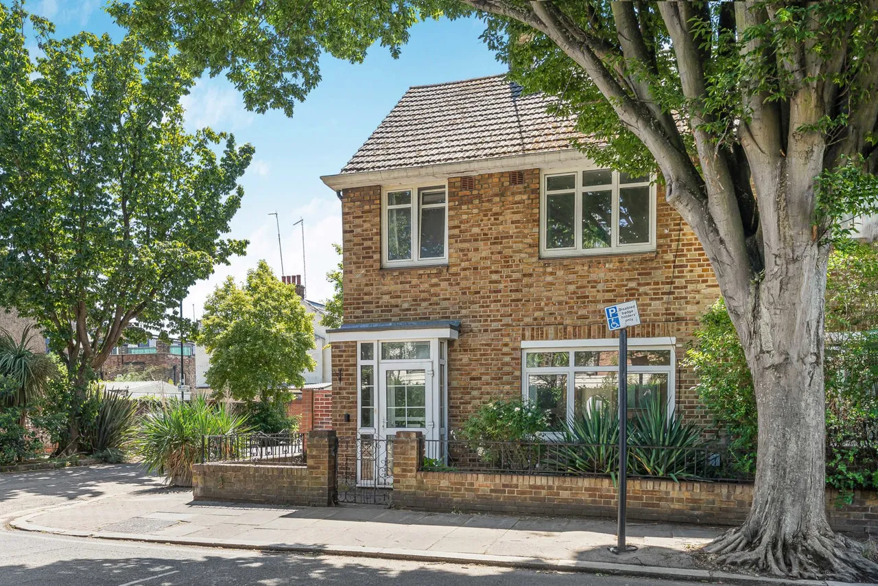 Crimsworth Road, London, SW8, photo 14