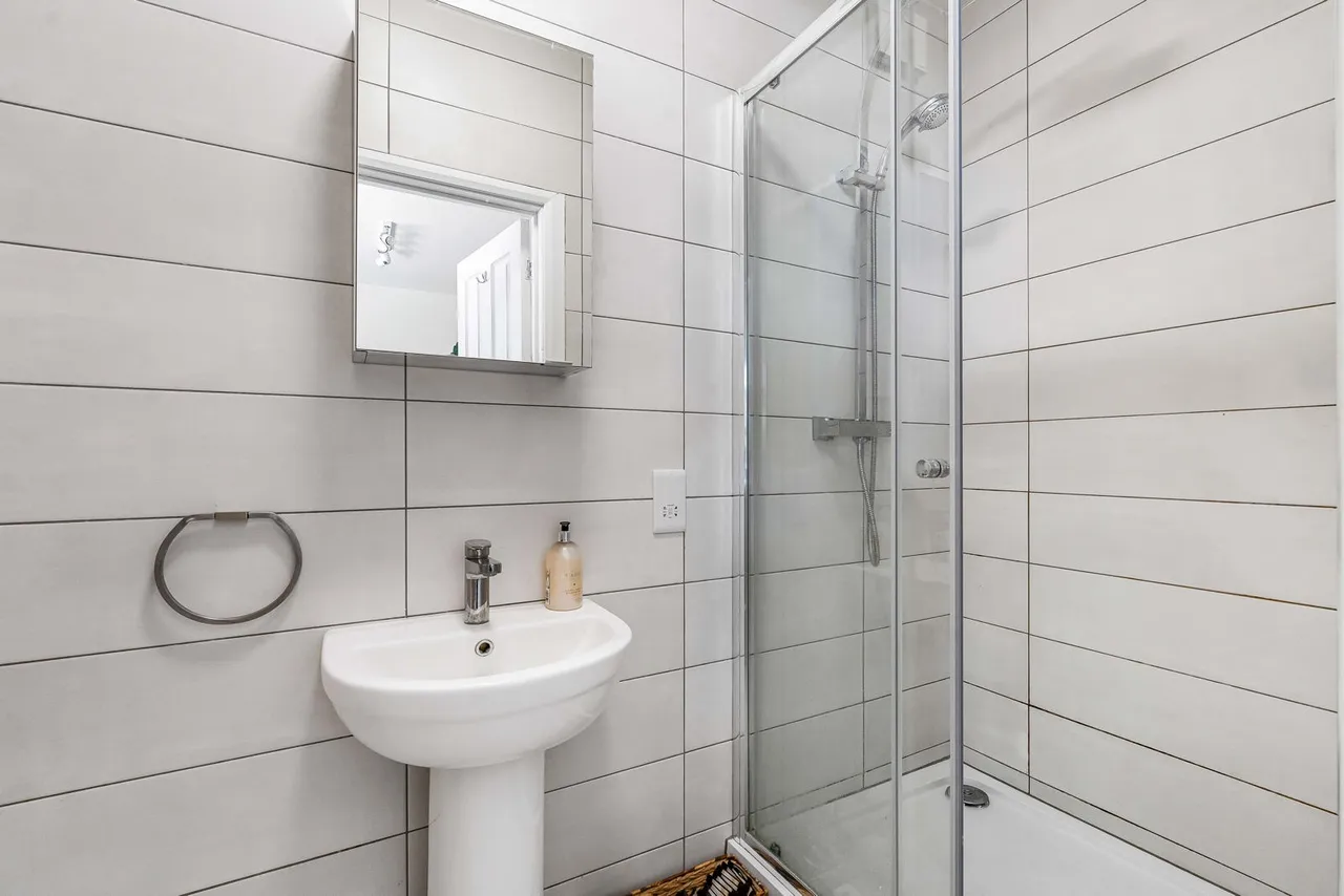 Crimsworth Road, London, SW8, photo 7