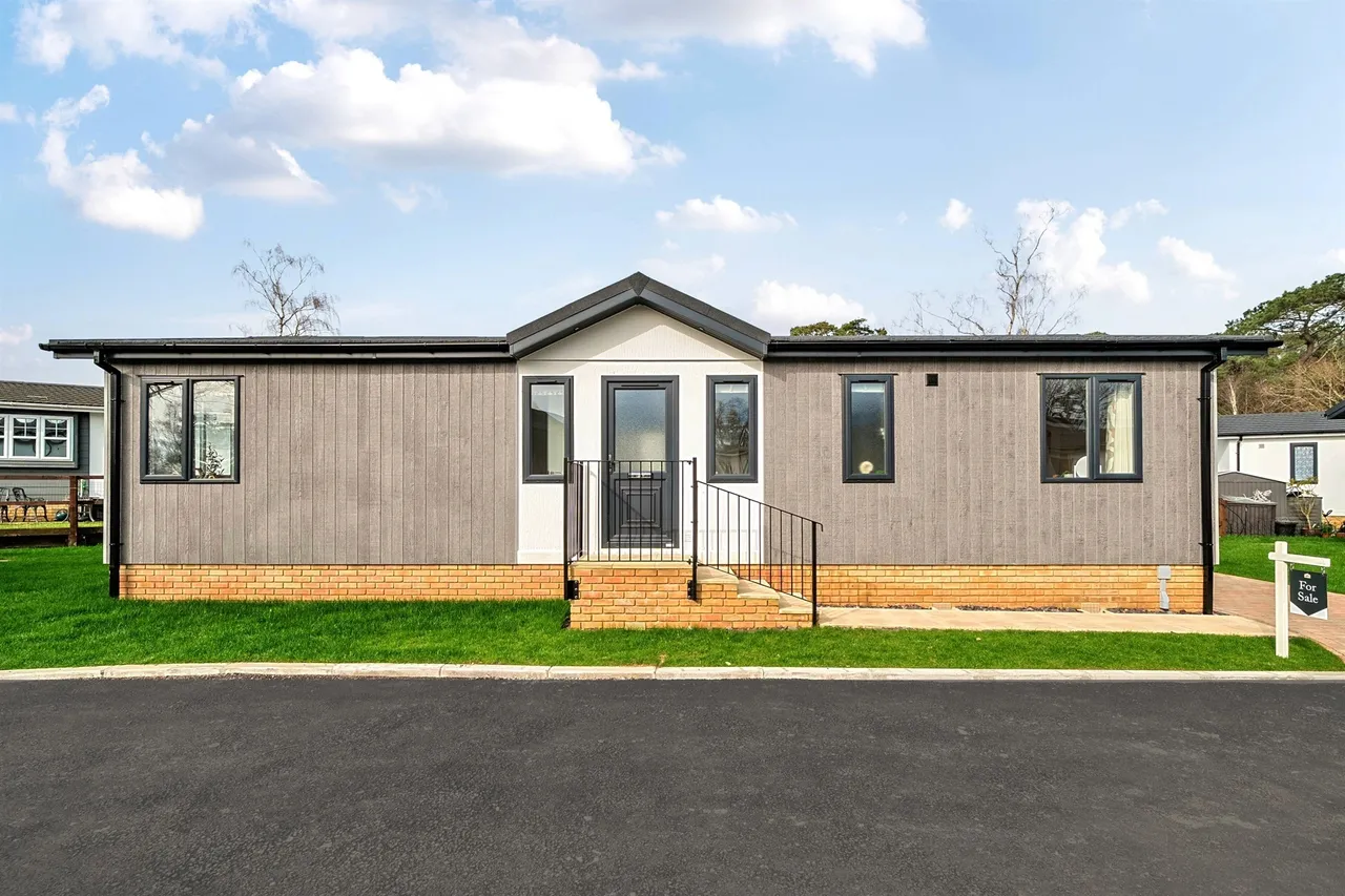 Blandford Road North, Beacon Hill, BH16, photo 18