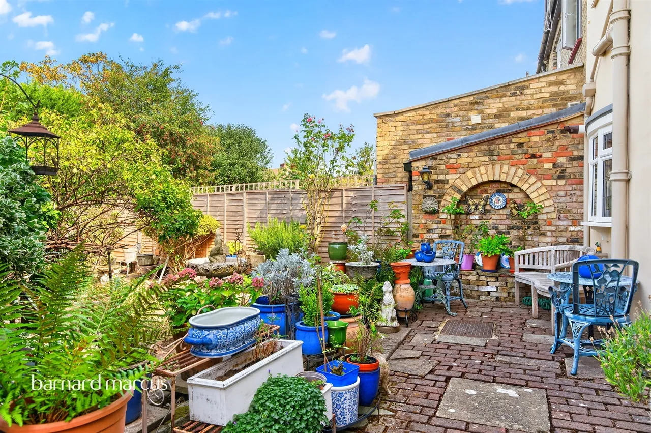 Warwick Road, London, SE20, photo 3