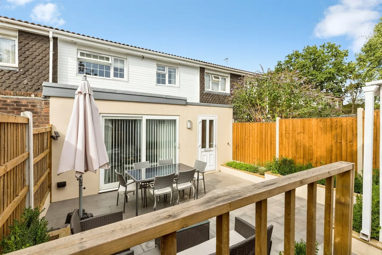 Curteys Walk, Crawley, RH11, photo 19