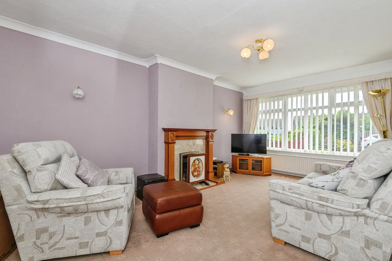 Church Road, Liversedge, WF15, photo 3
