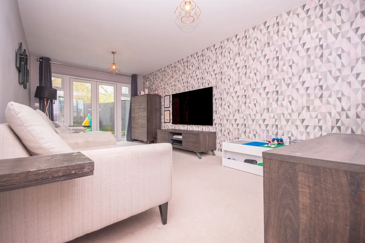 Cannock Crescent, Kettering, NN14, photo 4