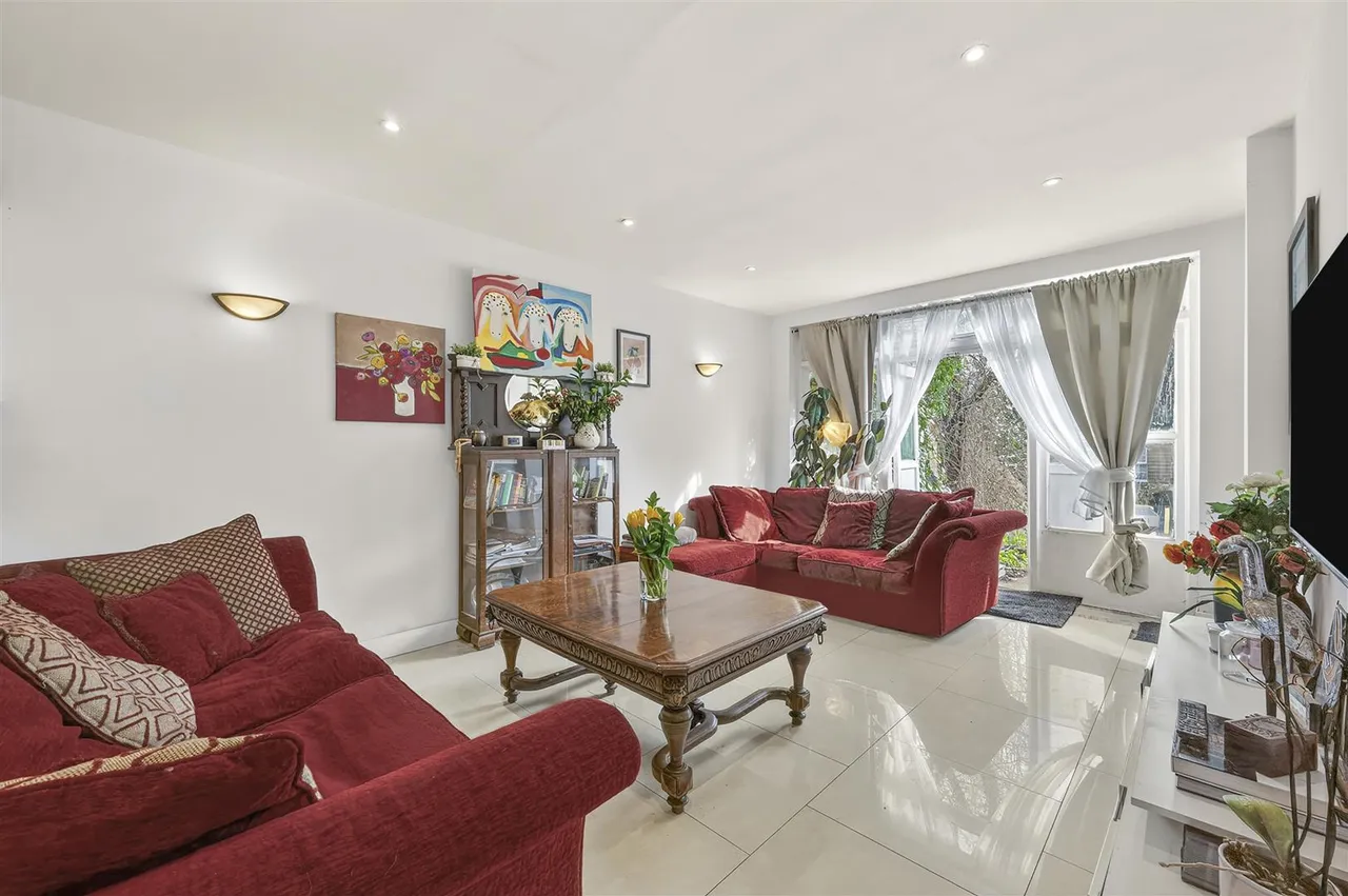 Dunstan Road, Golders Green, NW11, photo 3