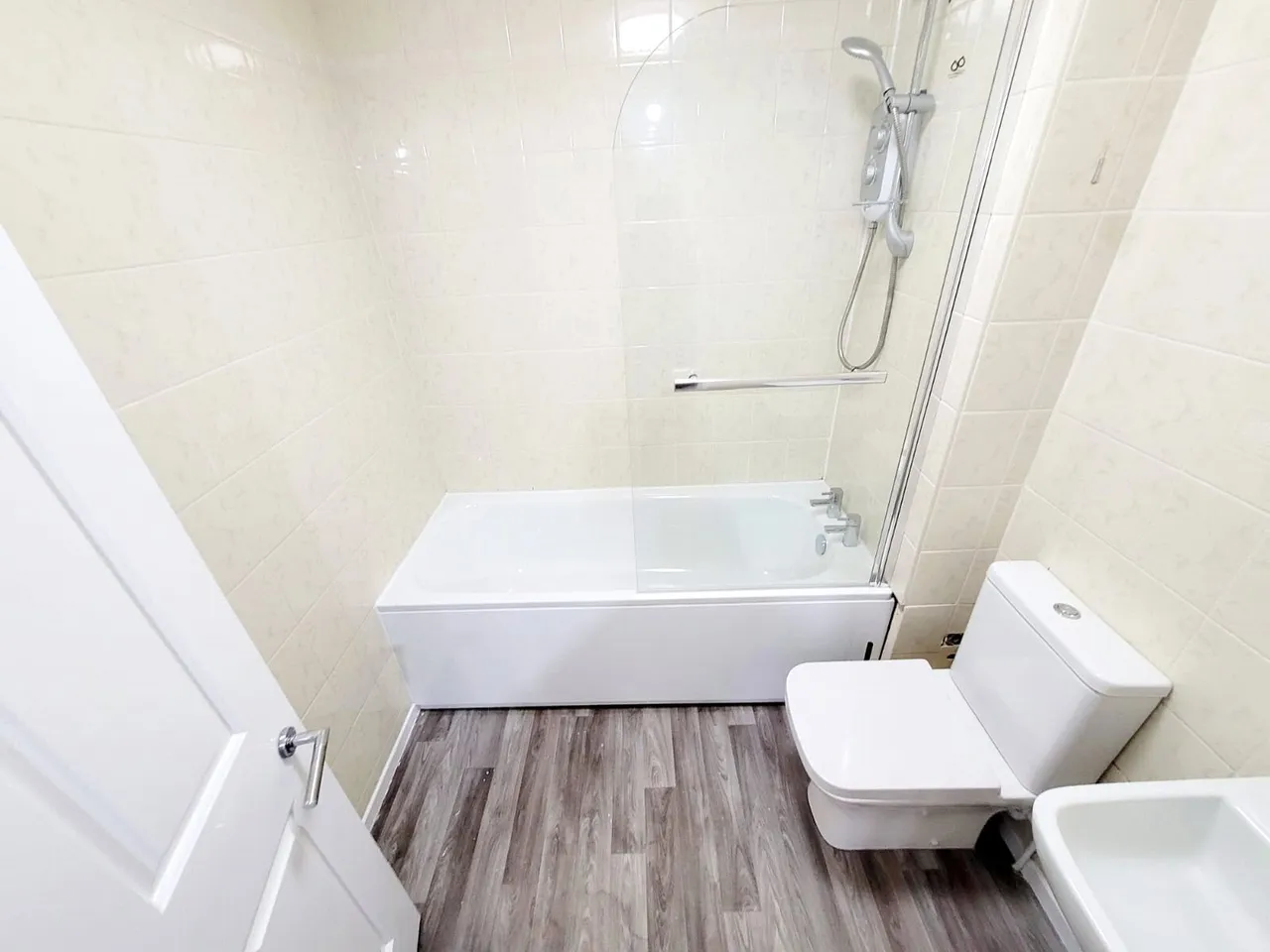 Daccamill Drive, Swinton, Manchester, Greater Manchester, M27, photo 5
