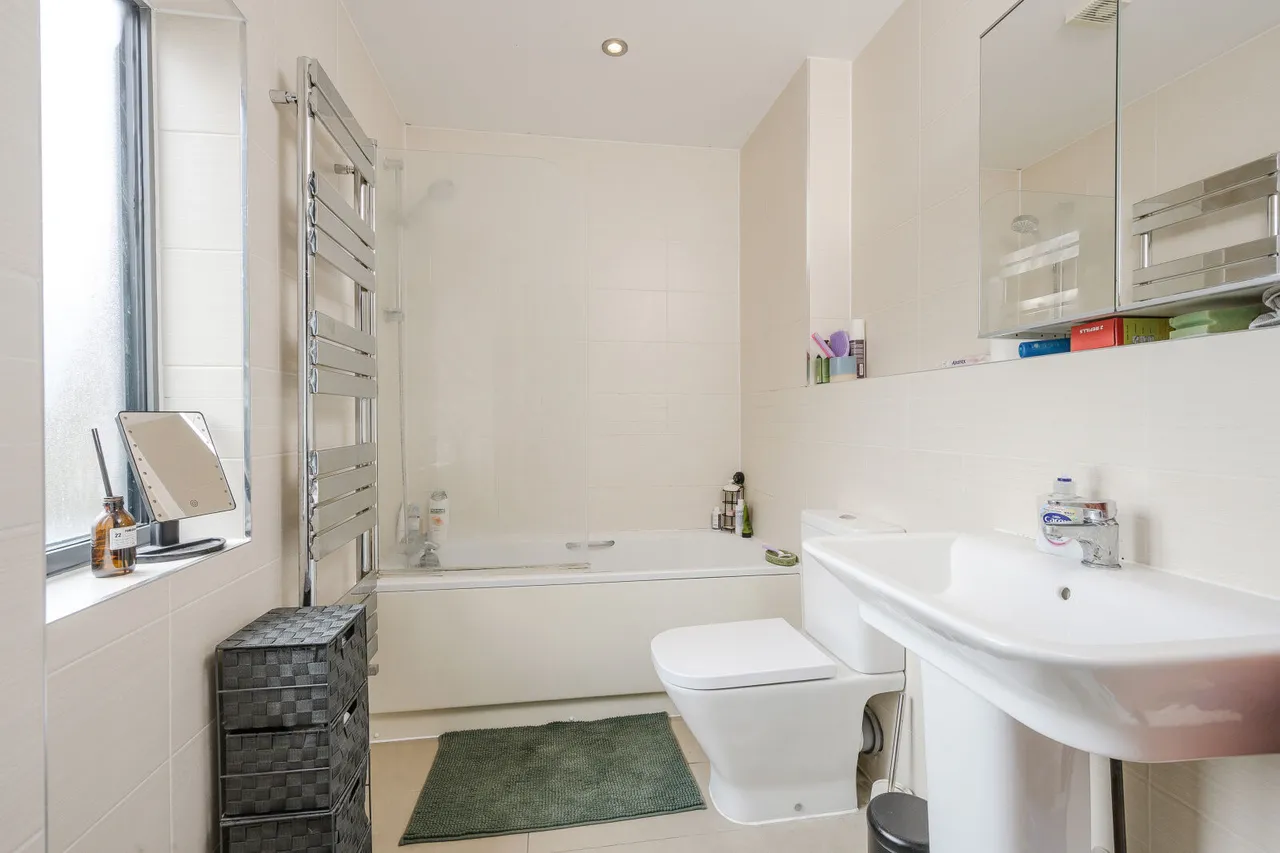 Topham Yard, Wimbledon, SW19, photo 8