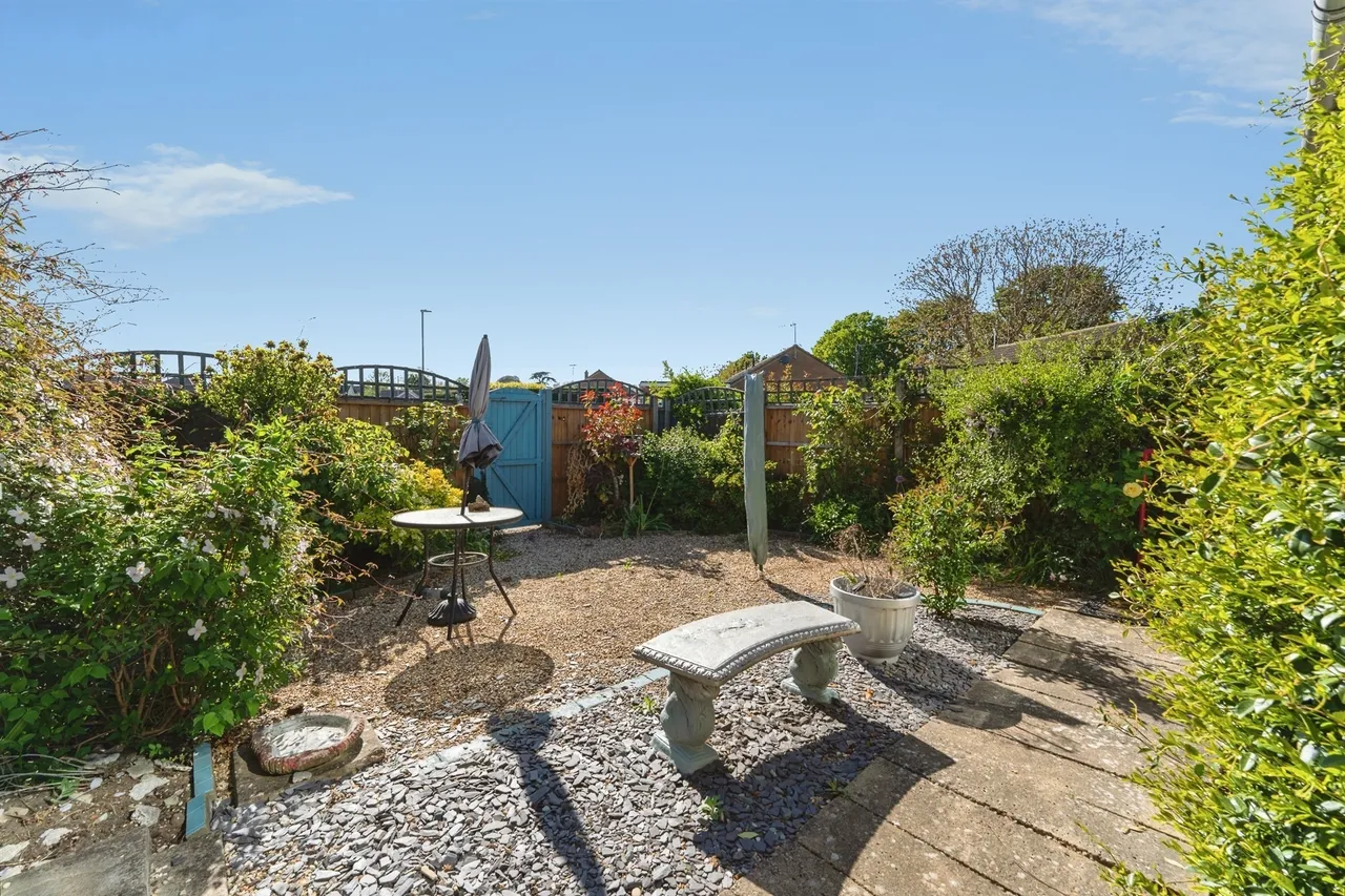 Hollidays Road, Huntingdon, PE28, photo 2