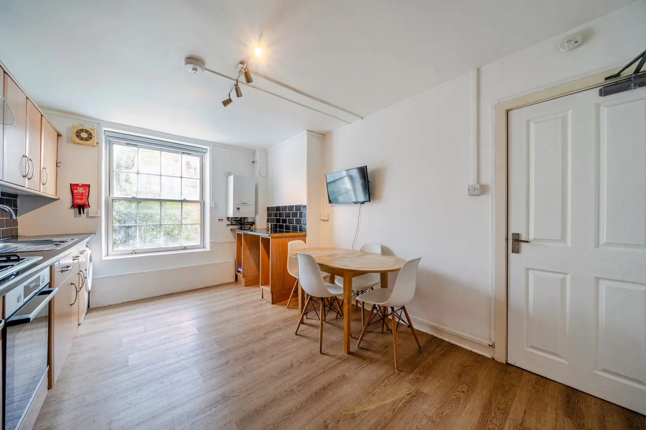 Vauxhall Street, SE11, photo 15