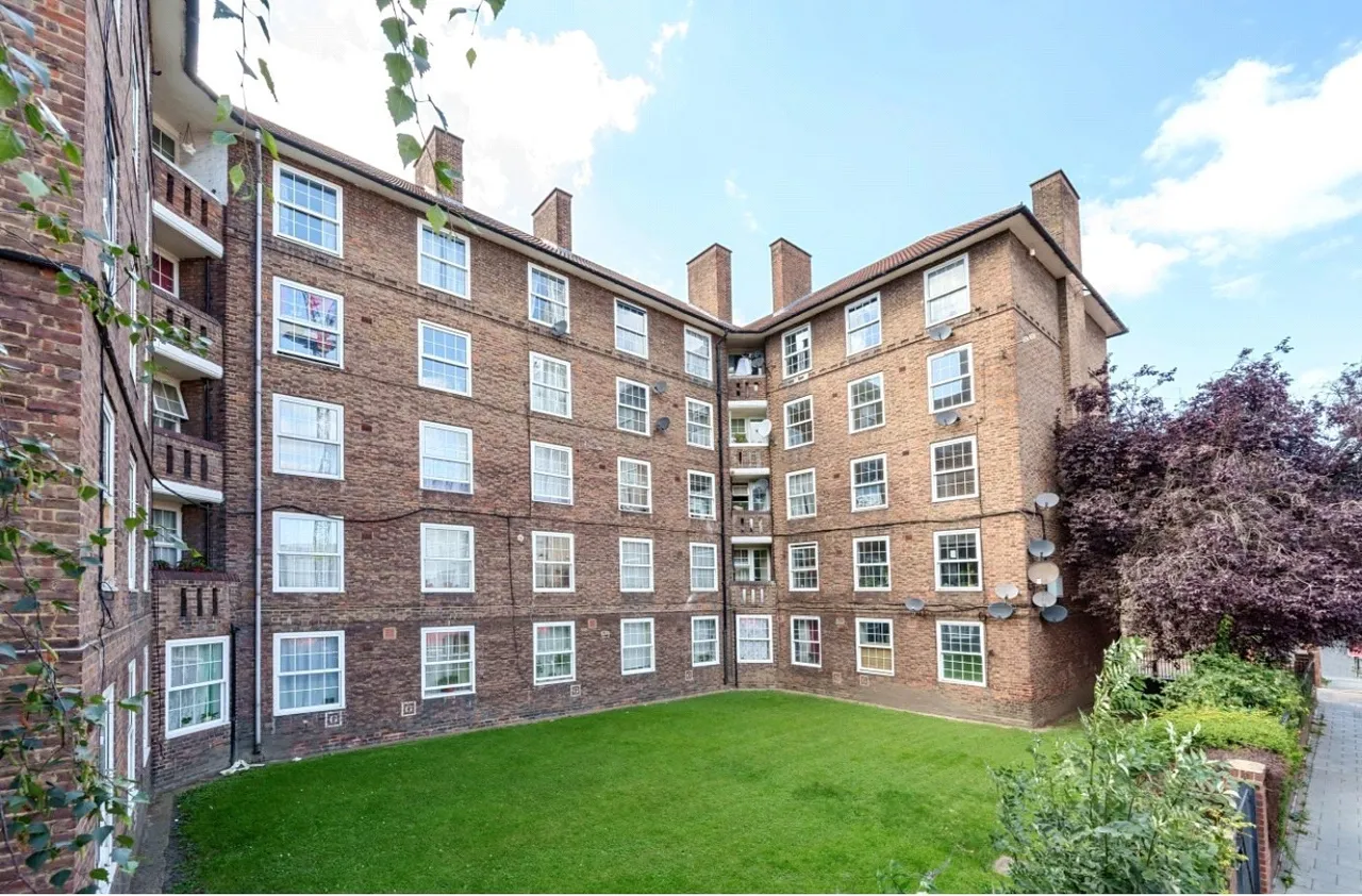 3 bed flat for sale — Vauxhall Street, SE11