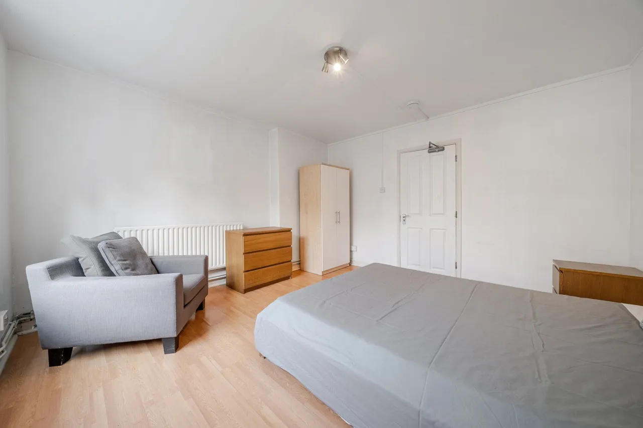 Vauxhall Street, SE11, photo 4