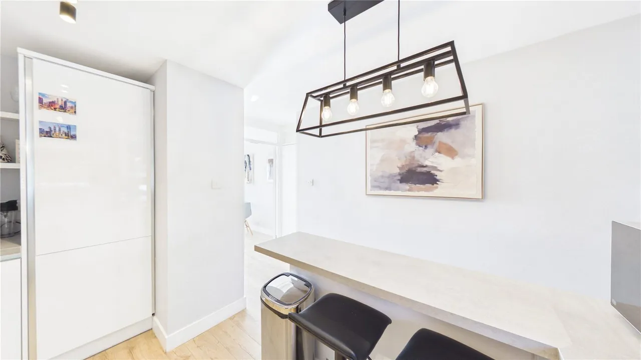 Mowbray Road, SE19, photo 9