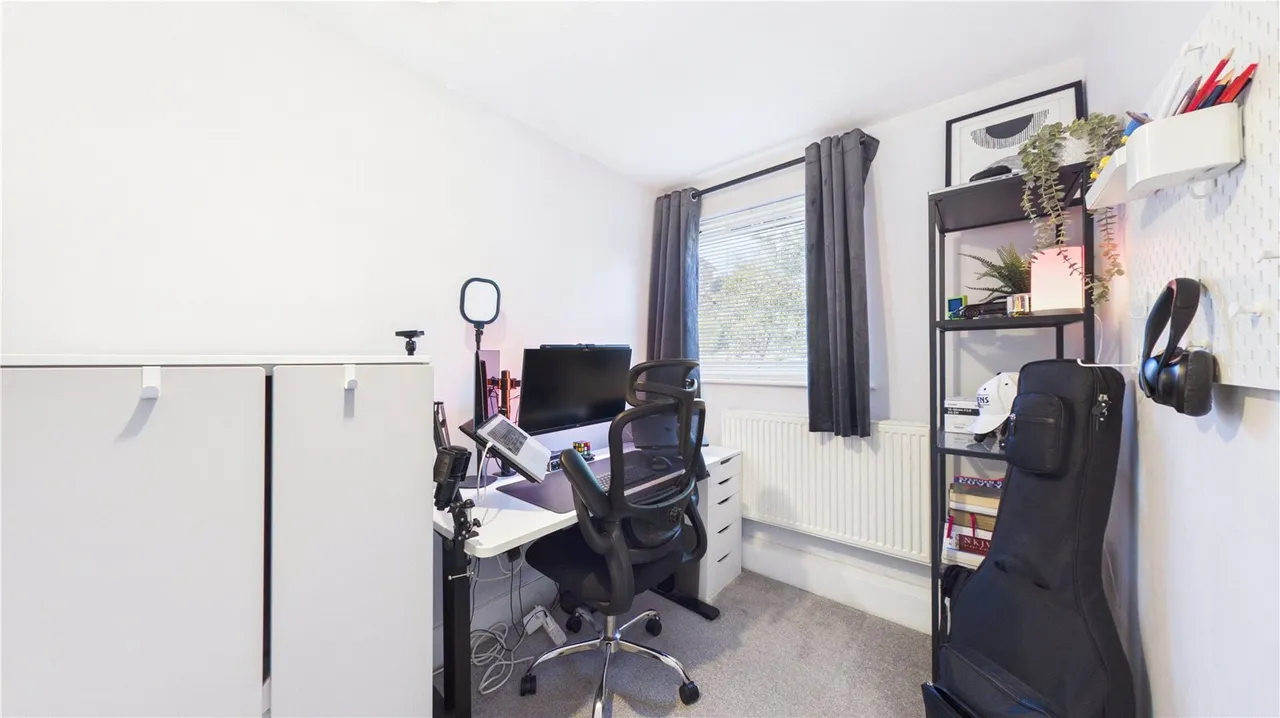 Mowbray Road, SE19, photo 26