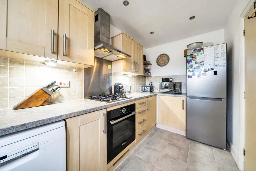 Coxhill Way, Aylesbury, HP21, photo 8
