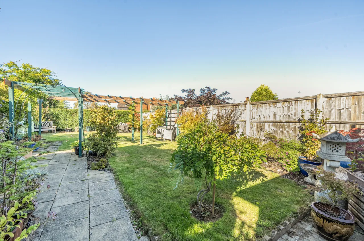 Warrington Road, Paddock Wood, TN12, photo 17