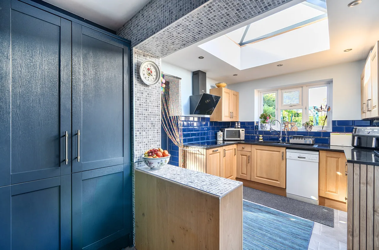 Warrington Road, Paddock Wood, TN12, photo 6