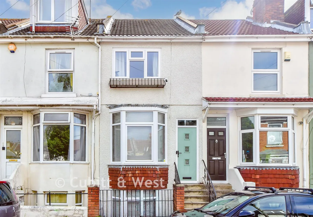 3 bed house for sale, Hester Road, Southsea, PO4