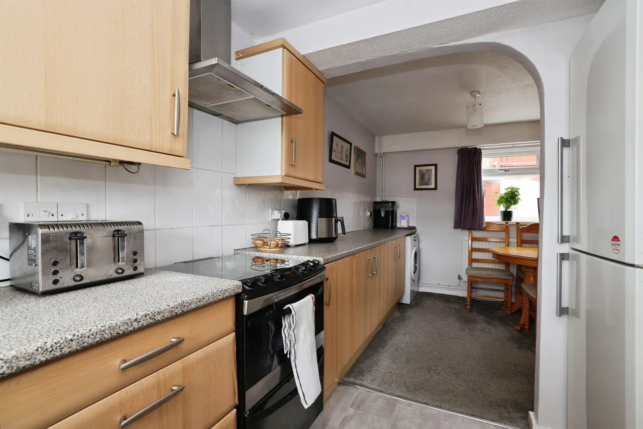 Pilgrims Way, Andover, SP10, photo 6
