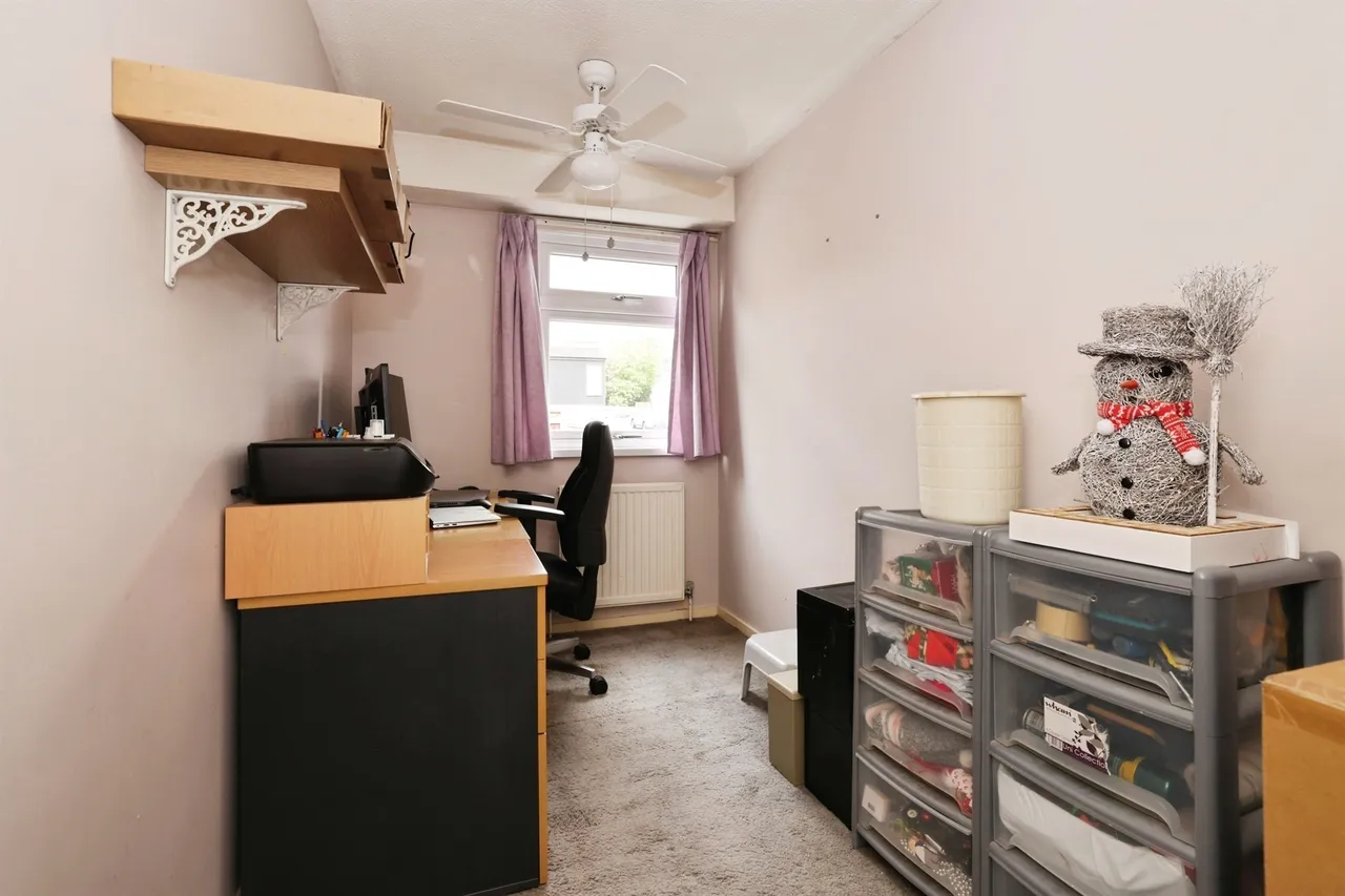 Pilgrims Way, Andover, SP10, photo 10