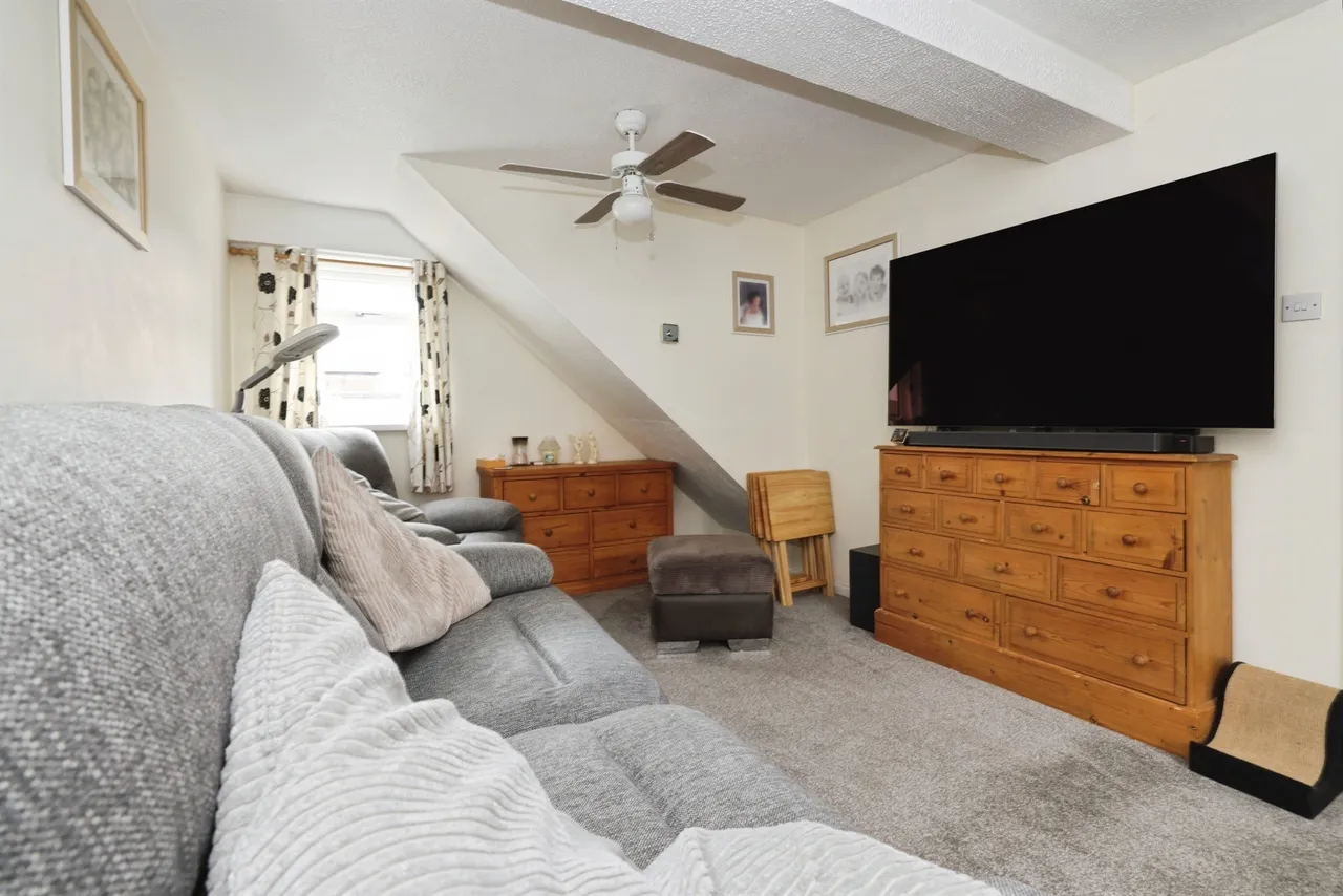 Pilgrims Way, Andover, SP10, photo 4