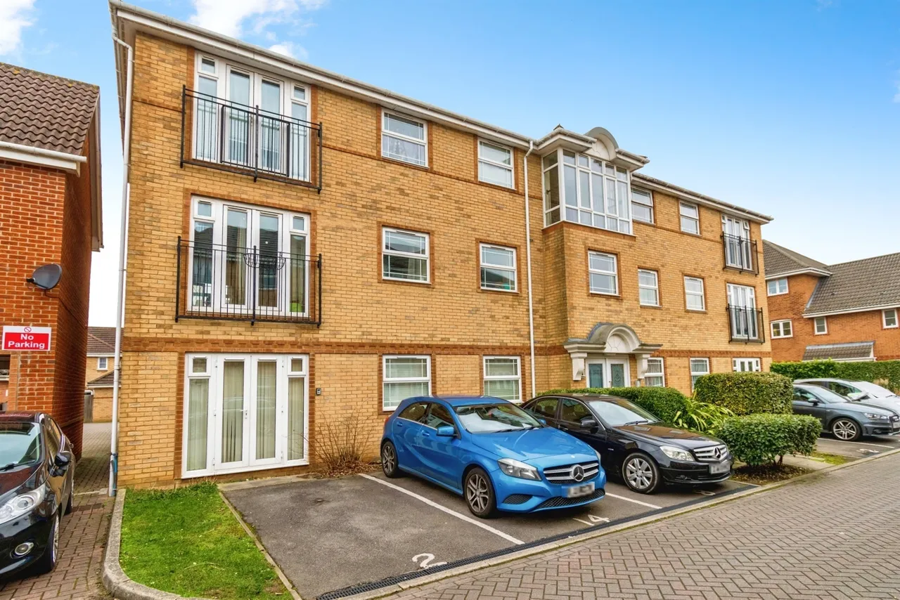 2 bed flat for sale, Drum Road, Eastleigh, SO50