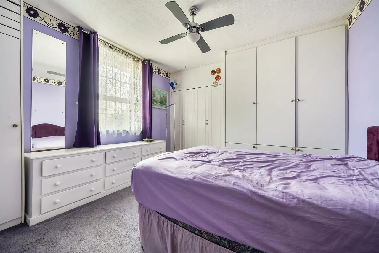 Churchbury Lane, Enfield, EN1, photo 11