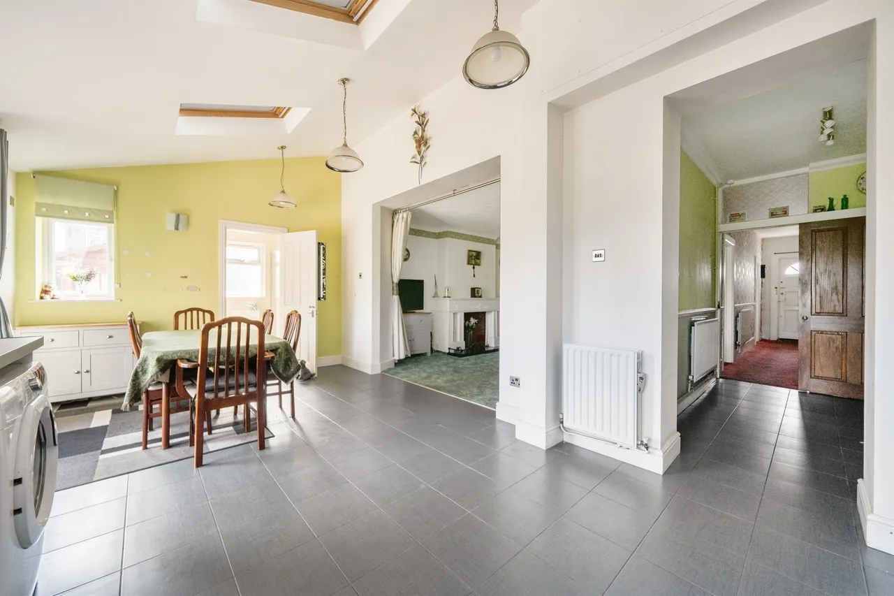 Churchbury Lane, Enfield, EN1, photo 6