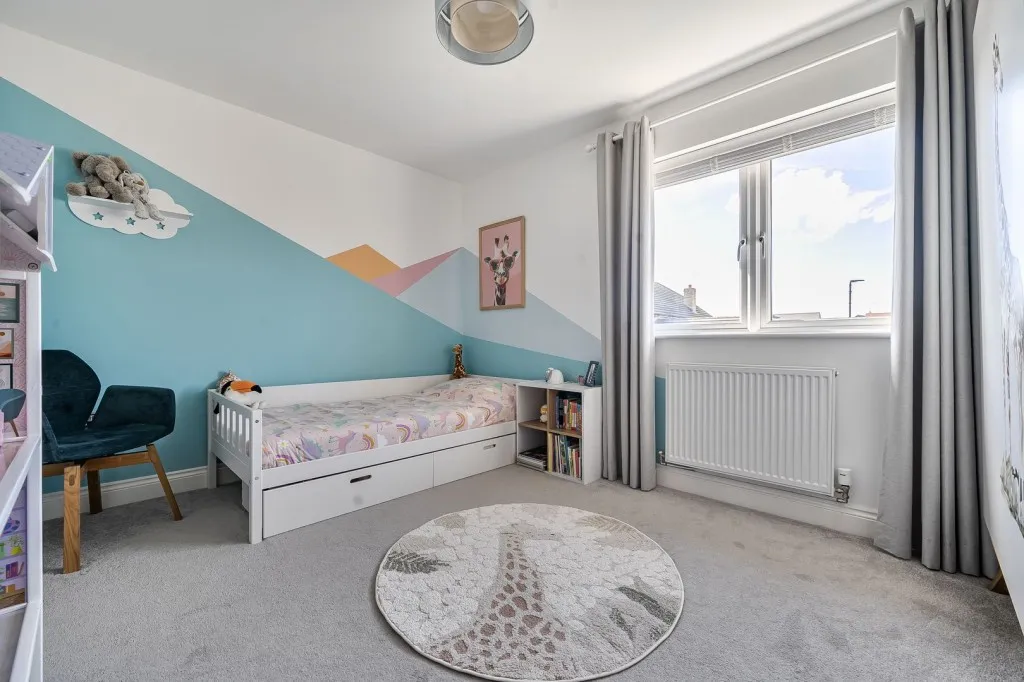 Clifton Central, SG17, photo 22