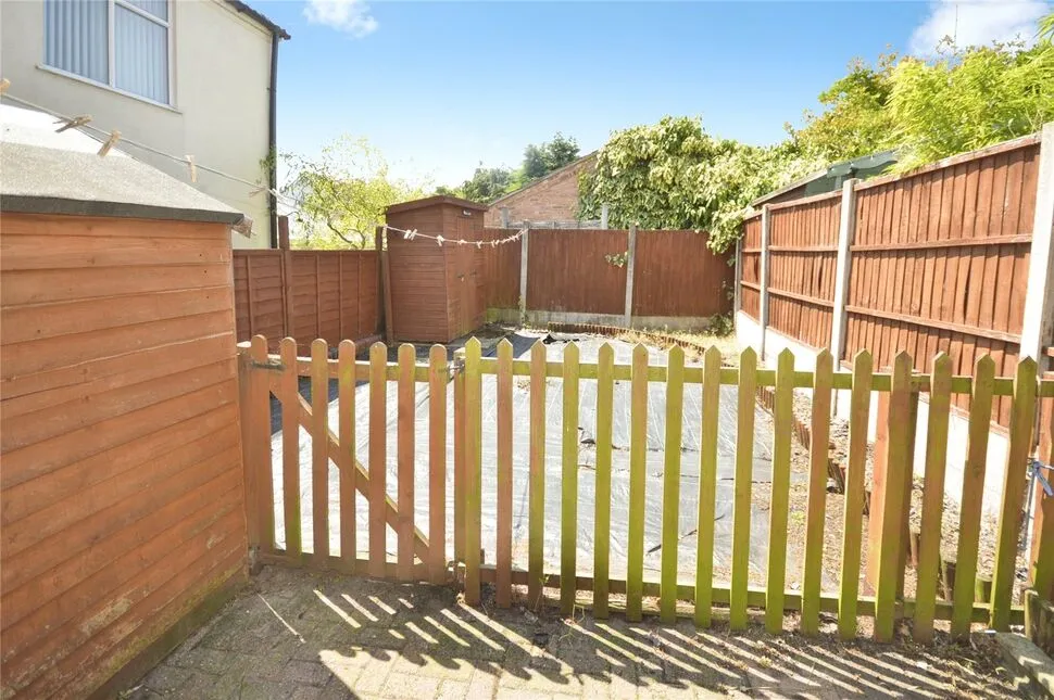 Sedgley Road, Wolverhampton, Staffordshire, WV4, photo 12