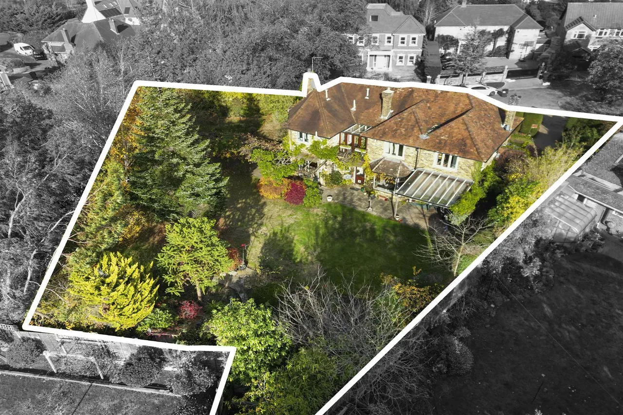 Highfield Drive, Ickenham, photo 45