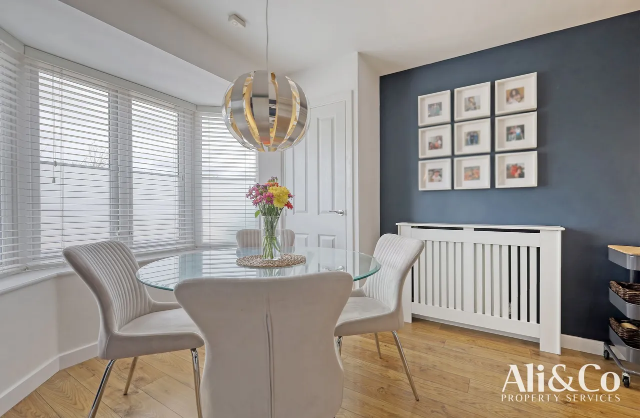 Woodside Close, Grays, Essex, RM16 2DN, photo 5