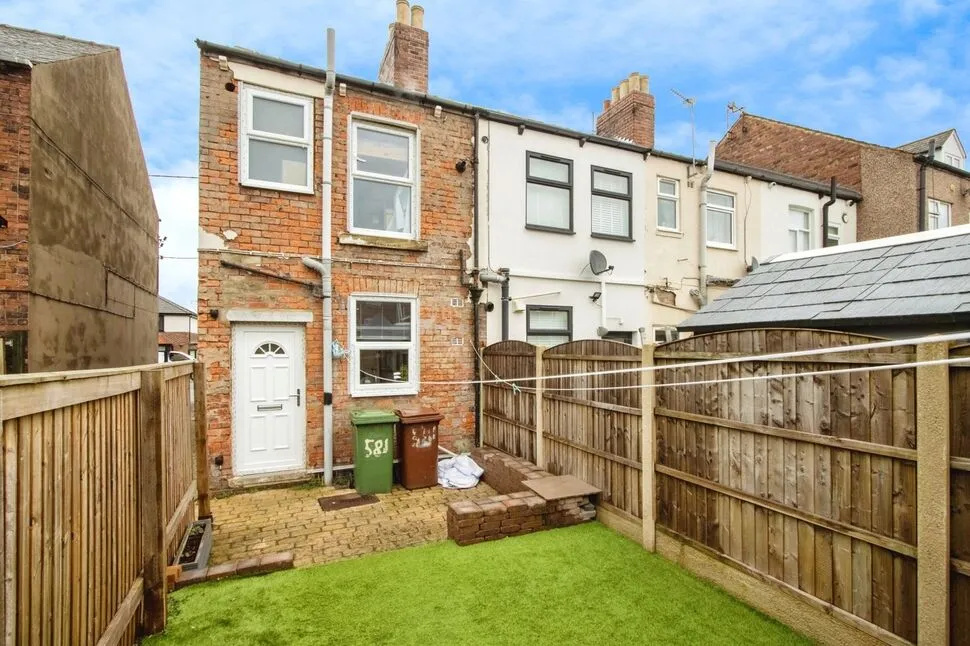 Denby Dale Road, Calder Grove, West Yorkshire, WF4, photo 10