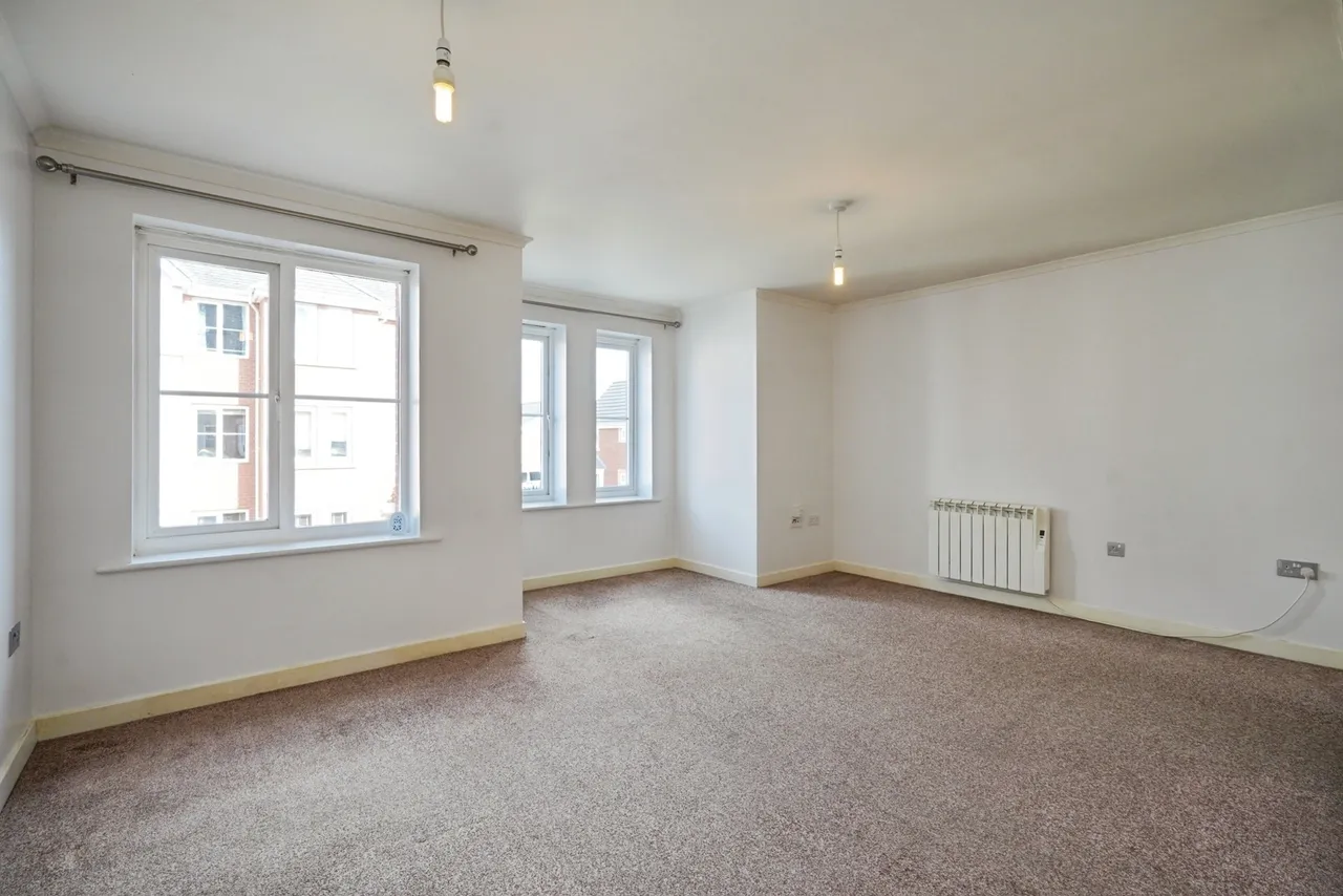 Adam Morris Way, Coalville, LE67, photo 3