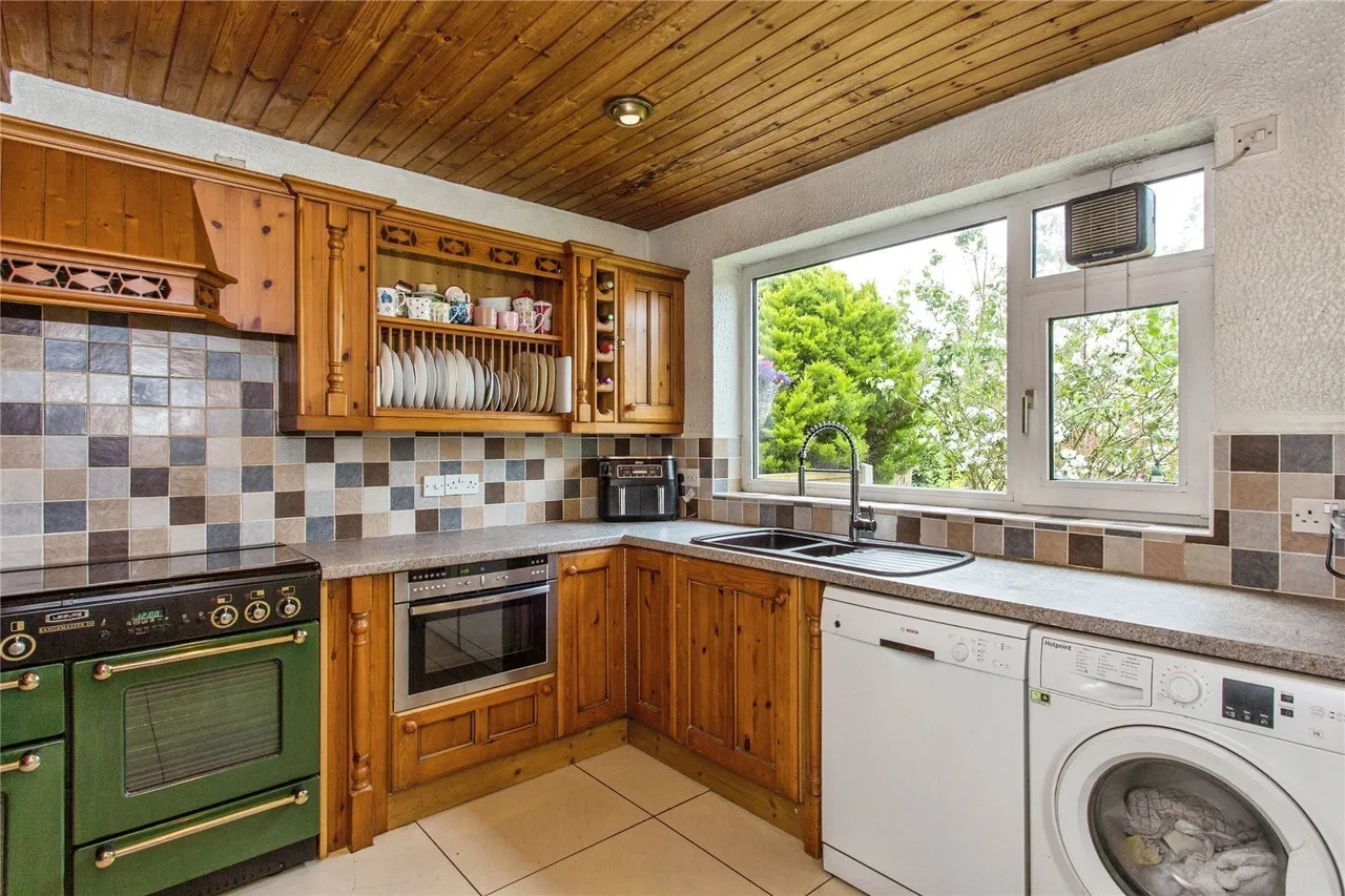 South Drive, Preston, PR2, photo 11