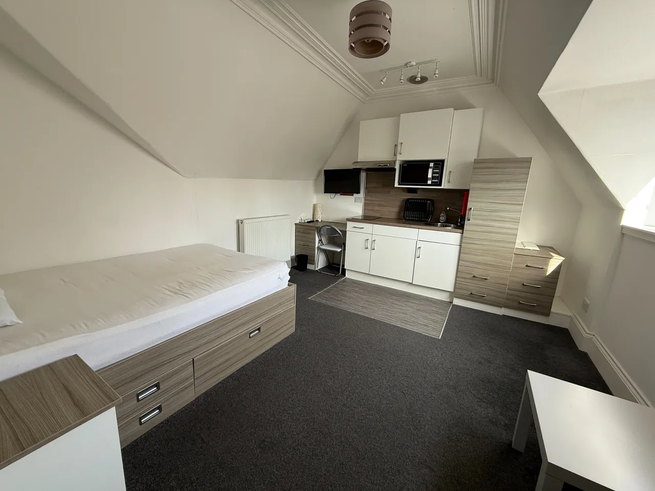 1 bed flat to rent, Roseangle, West End, DD1
