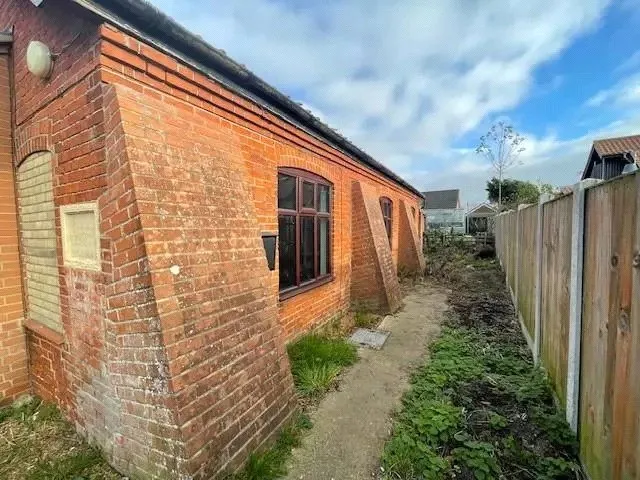 Chapel Road, Lingwood, NR13, photo 2