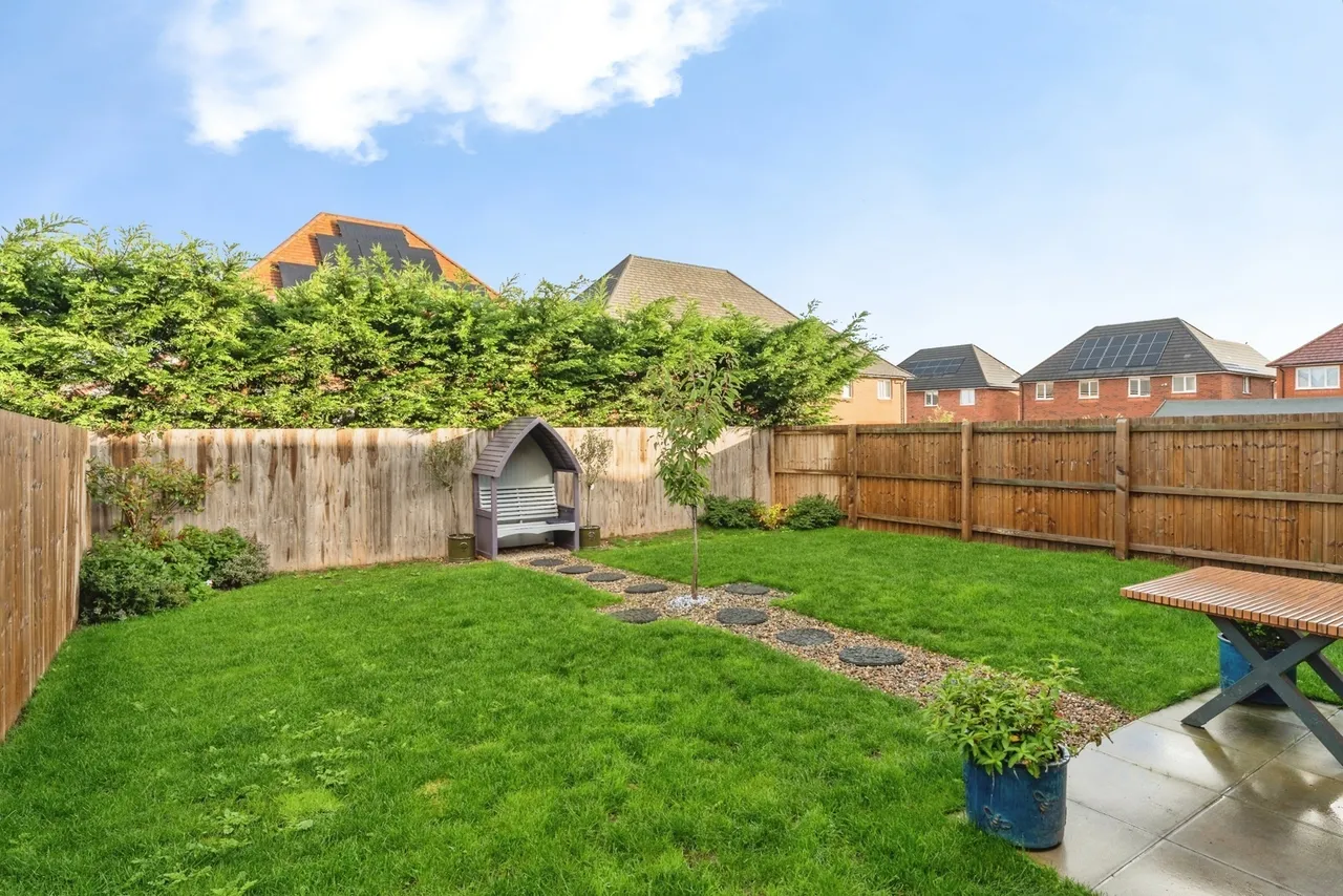 Brightsmith Road, Little Sutton, CH66, photo 29