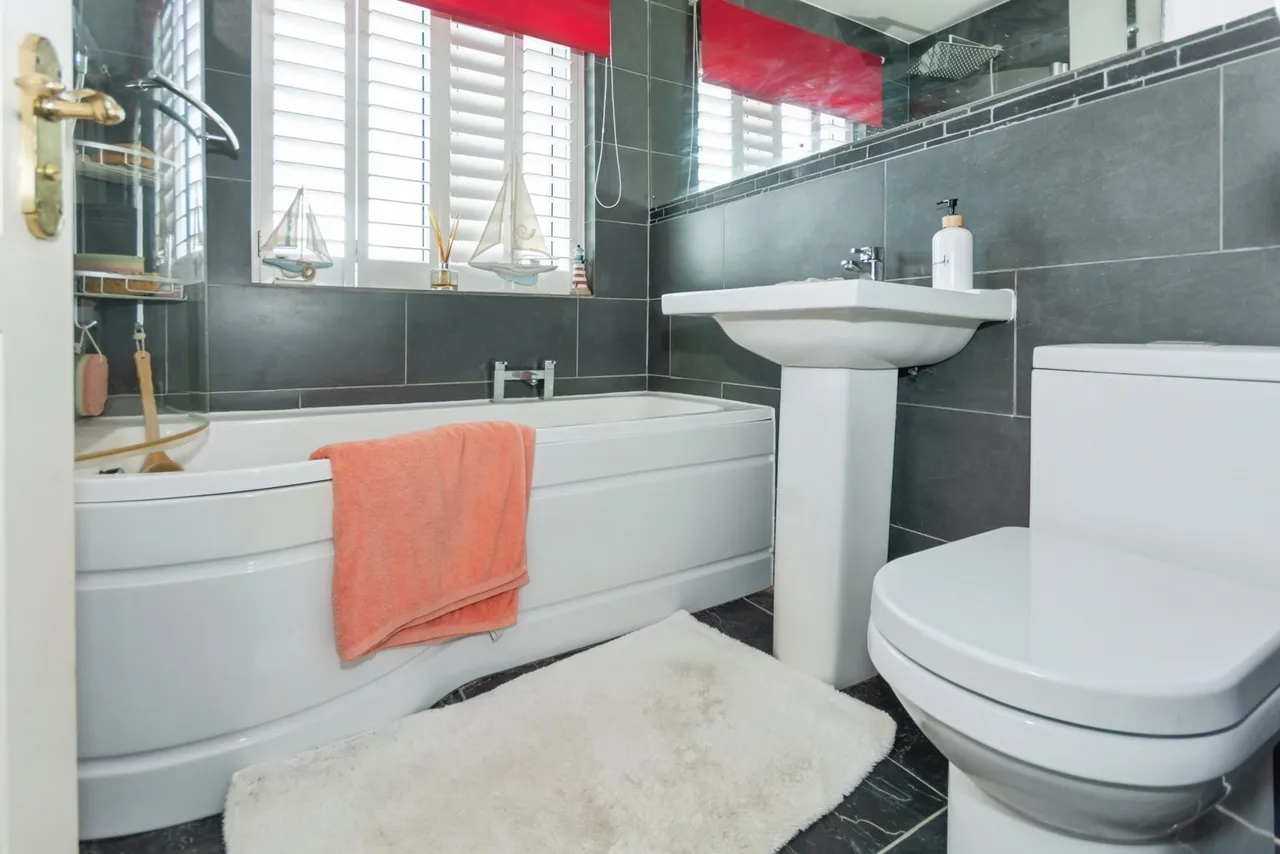 Glenwood Road, Birmingham, B38, photo 12